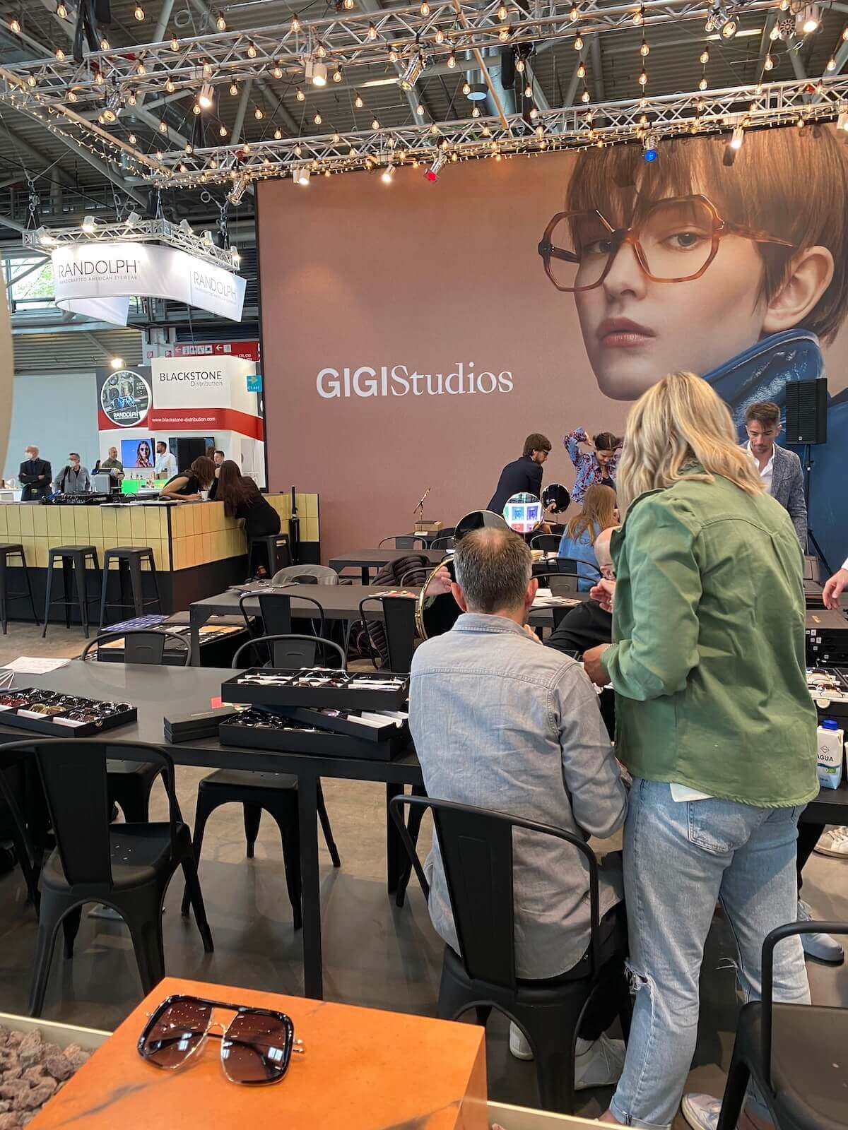 Blick auf den Messestand von Gigi