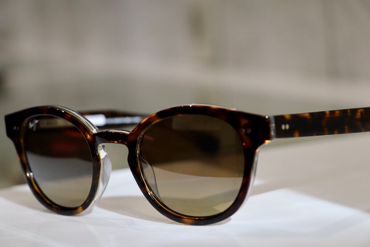 Sonnenbrille mit ovalen Gläsern von Maui Jim