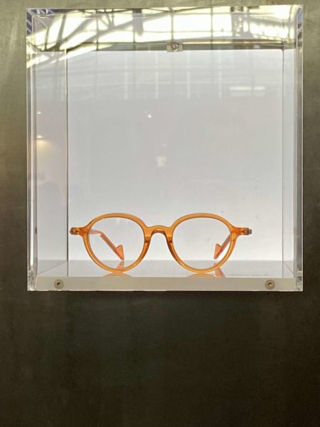 Eyewear - farbig transparente Brille von Piero Massaro