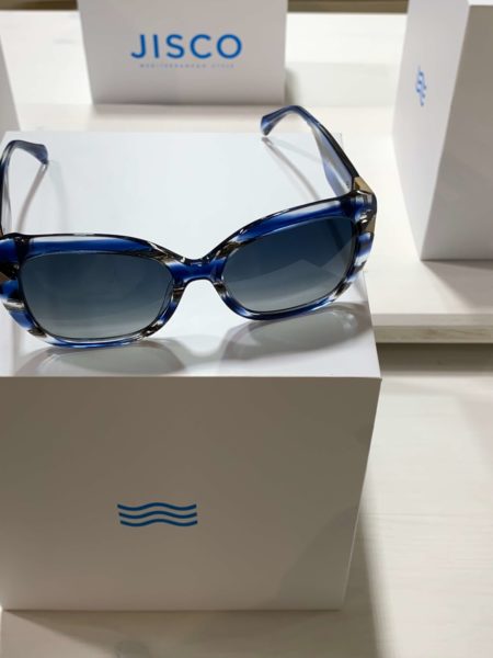 Sonnenbrille mit blauem Rahmen von Disco