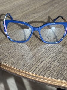 Blaue Brille von Moloka